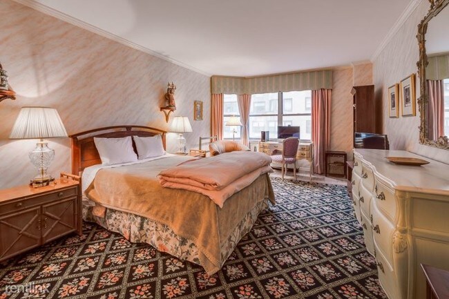 Foto del edificio - 15 E 83rd St