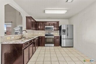 Building Photo - 5206 Oster Dr