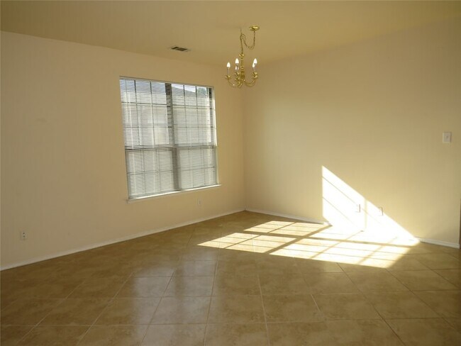 Foto del edificio - 2821 Hilcroft Ave