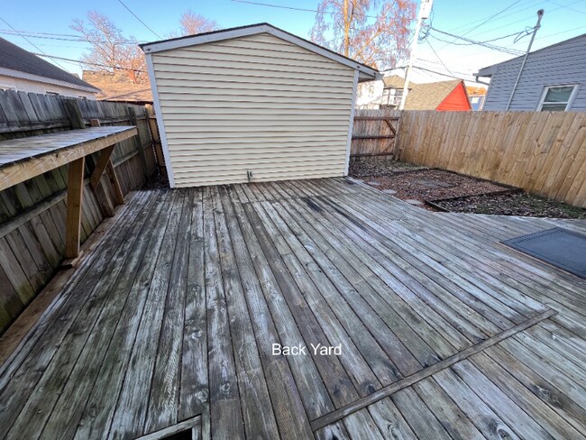 Building Photo - 1636 Hoyt Ave