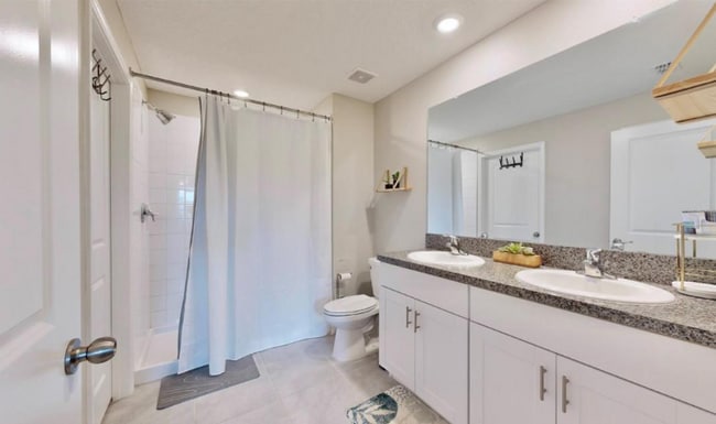 Foto del edificio - 7104 Fern Garden Ct
