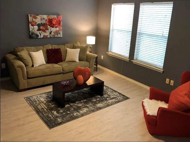 Foto del edificio - 4601 Peach Grove Rd