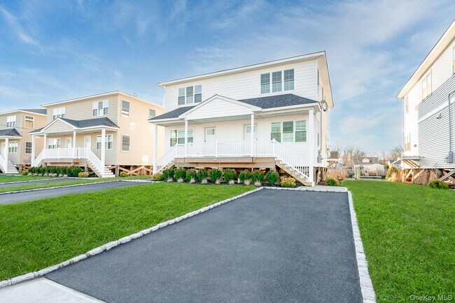 Foto del edificio - 2812 Ocean Ave