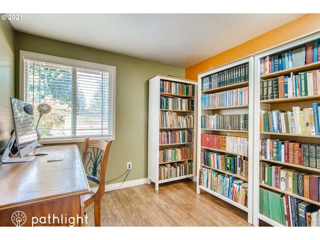 Foto del edificio - 12809 NE 5th St