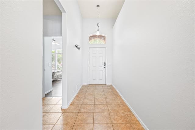Building Photo - 7076 Alcala
