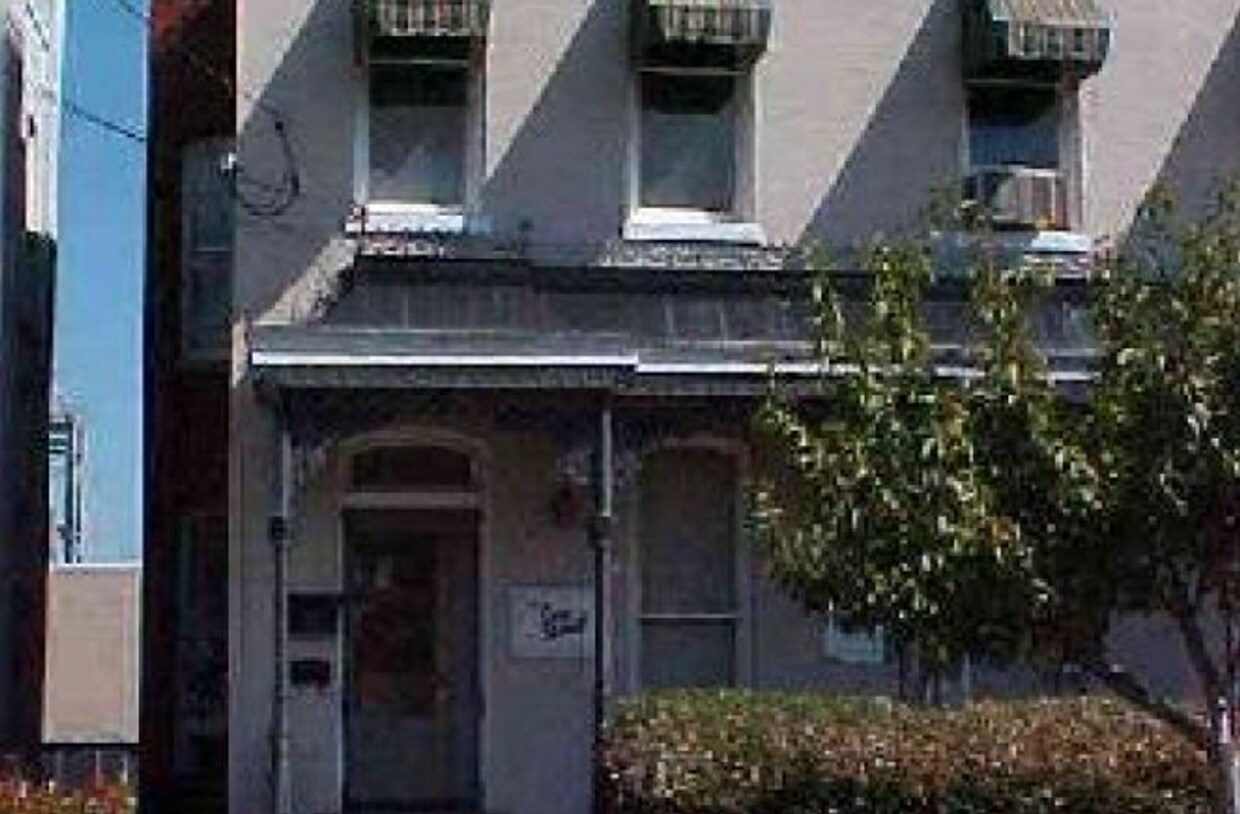 Primary Photo - 708 Court St