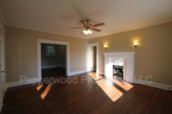 Foto del edificio - 521 S Irwin Ave