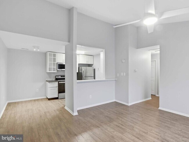 Foto del edificio - 11510 Little Patuxent Pkwy
