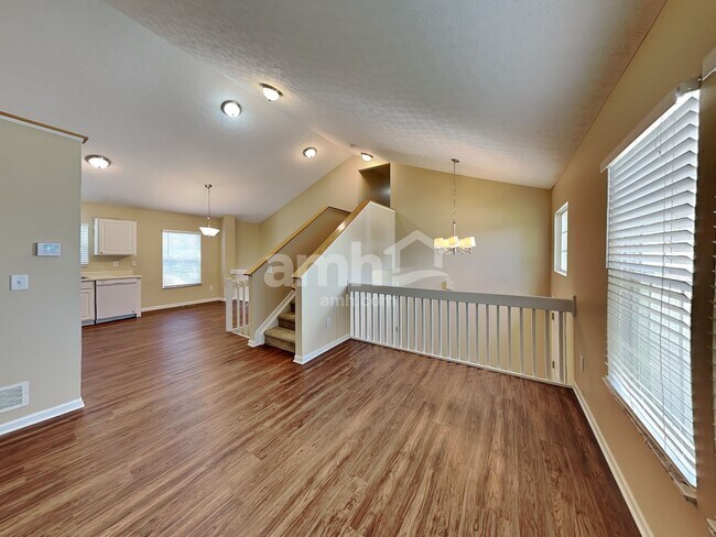 Foto del edificio - 9283 Ruston Ln