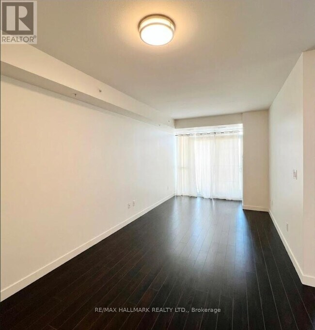 Photo du bâtiment - 128 King St N