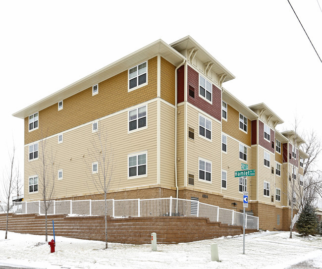 Foto del edificio - Cypress Senior Living Apartments