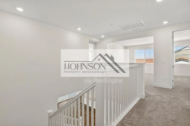 Foto del edificio - 6640 Silverleaf Ct