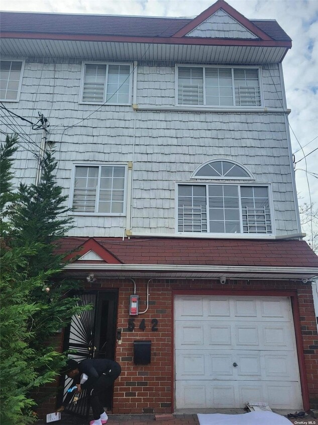 542 E 83rd St, Brooklyn, NY 11236 House Rental in Brooklyn, NY