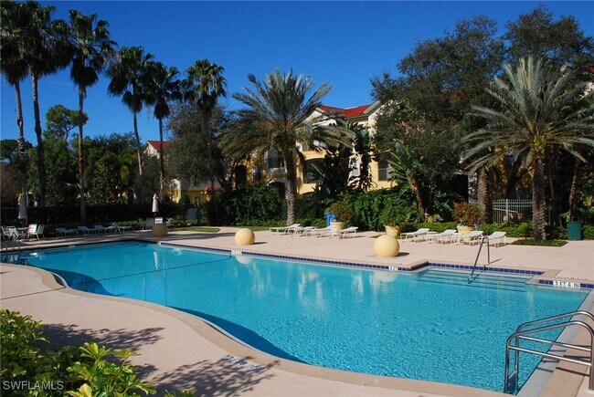 Building Photo - 11530 Villa Grand