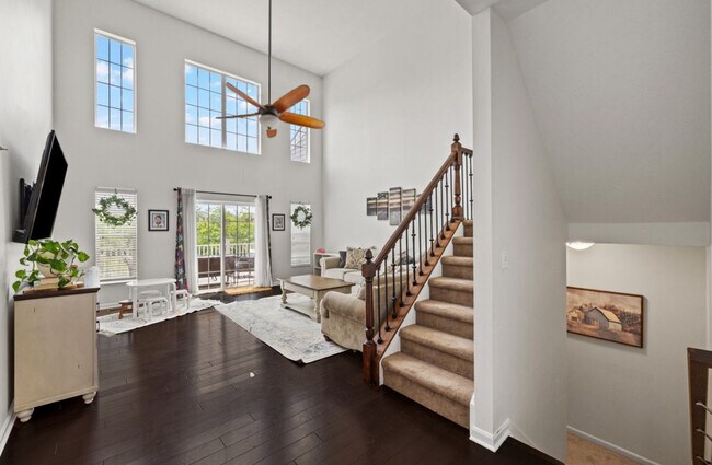 Foto del edificio - 2420 Aristocracy Cir