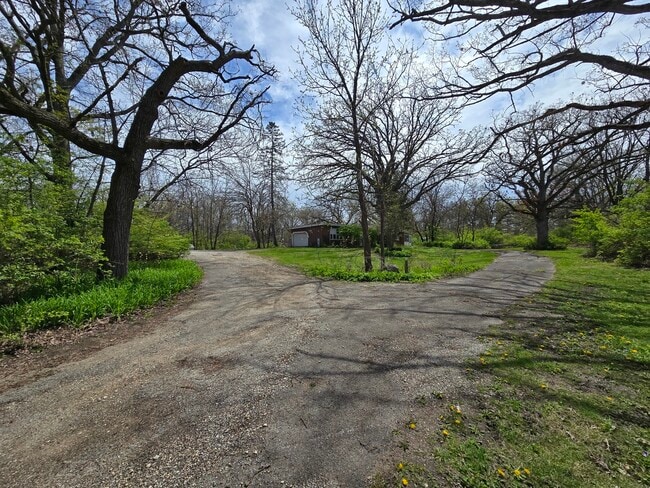 Foto del edificio - 1316 S Fleming Rd