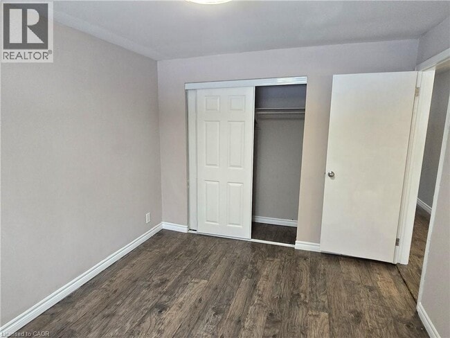 Photo du bâtiment - 50 Scenic Dr