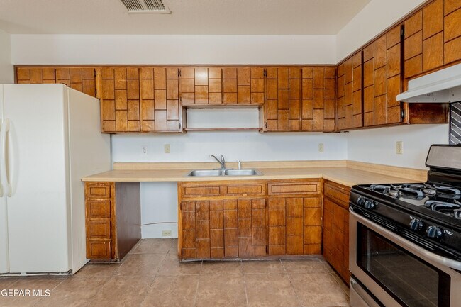 Foto del edificio - 921 Wier Ln