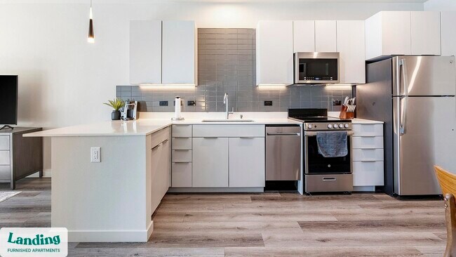 Building Photo - 2020 Red Dr