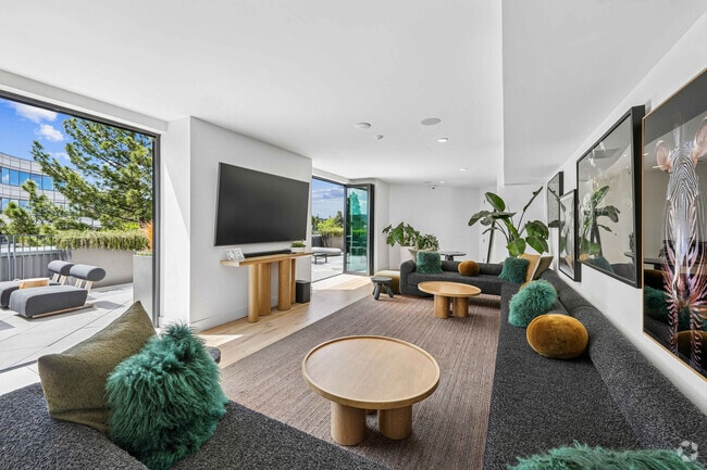 Building Photo - The Rise Walnut Creek