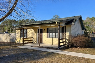 Building Photo - 124 Tapique Cir