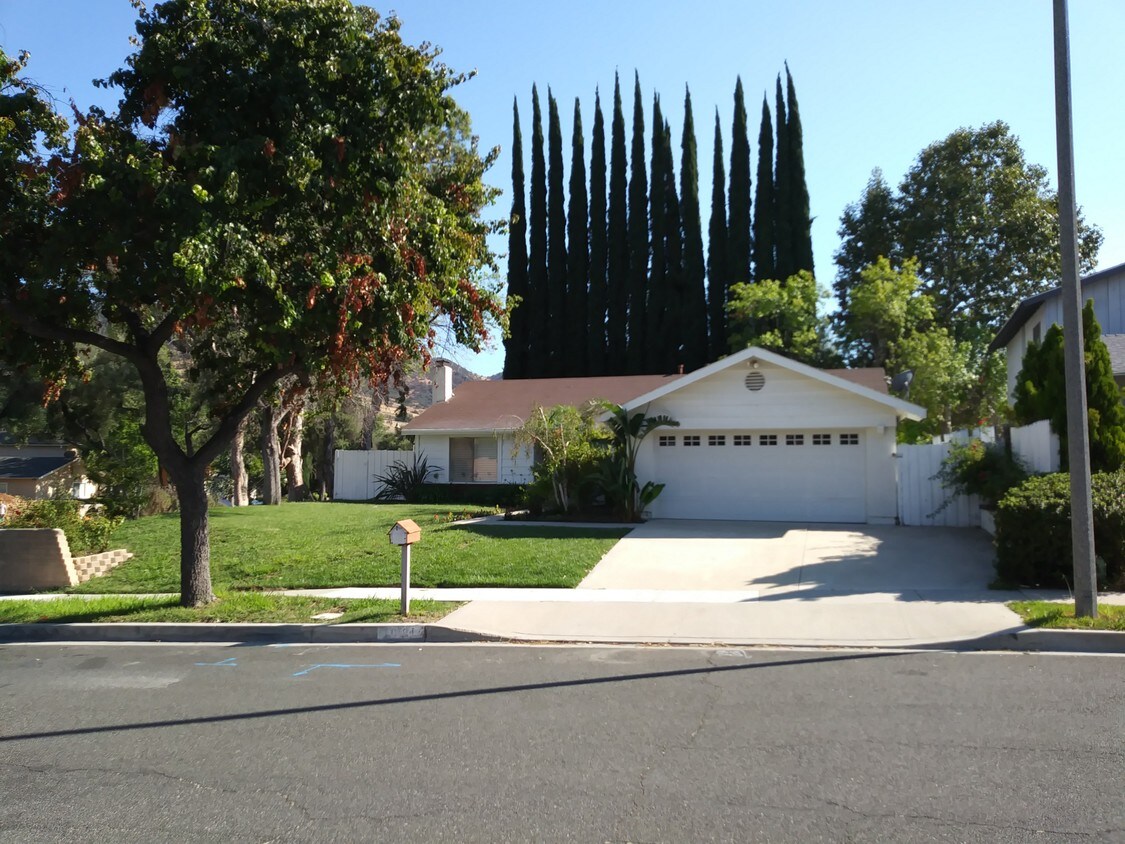 30604 Passageway Pl, Agoura Hills, CA 91301 House Rental in Agoura