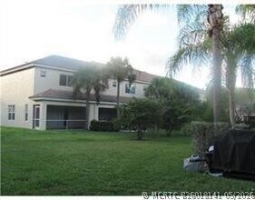 Building Photo - 6959 Stoney Creek Cir