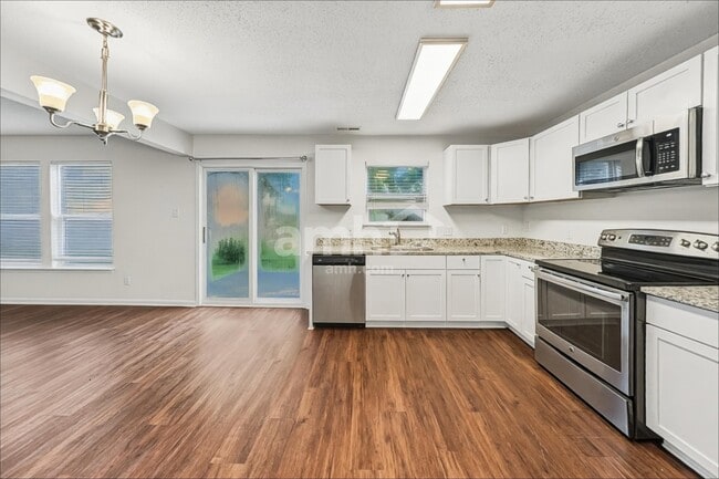 Building Photo - 9318 W Rising Sun Dr
