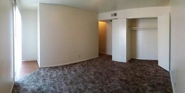 Building Photo - 2162 S 109th East Ave #B