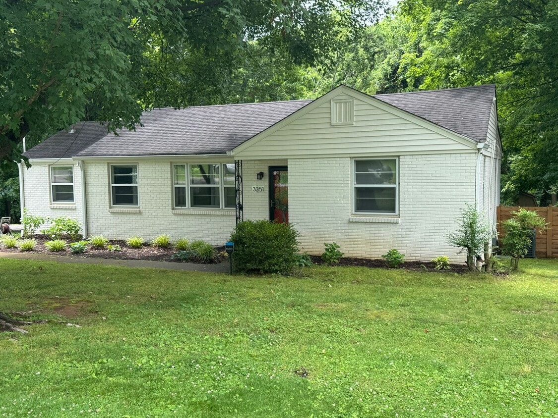 Updated 3BR/2BA home in South Nashville! - Updated 3BR/2BA home in South Nashville!