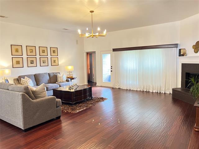 Foto del edificio - 5 Dorchester Ct