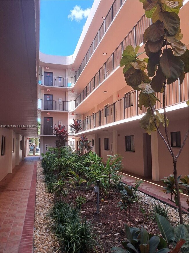 Foto del edificio - 8420 SW 133rd Avenue Rd