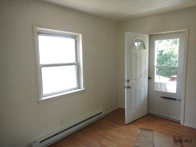 Building Photo - 483 2nd St