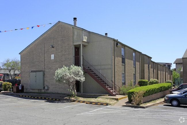 Building Photo - Chase Village Apartments