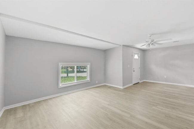 Foto del edificio - 16907 Argyle Rd