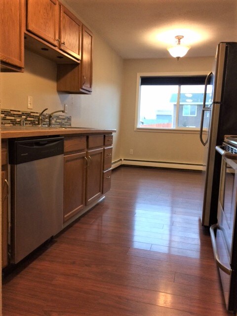 Building Photo - 7001 Rovenna St