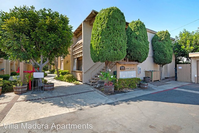 Foto del edificio - 2332-2332 Elden Ave
