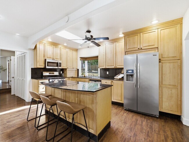 Foto del edificio - 3115 86th Ave E