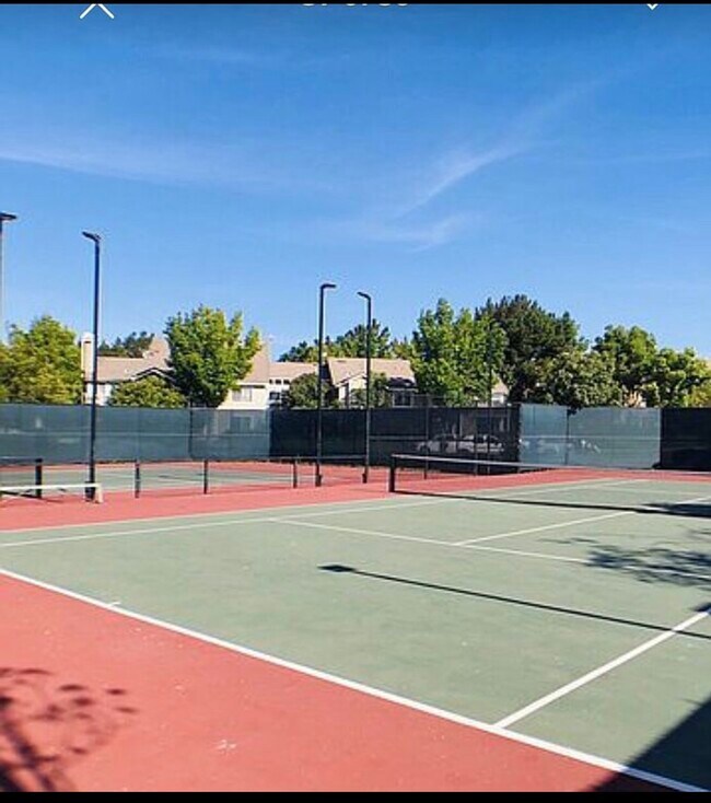 Foto del edificio - 3855 Thorncroft Ln