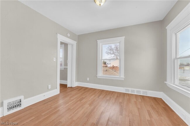 Foto del edificio - 3992 E 26th St