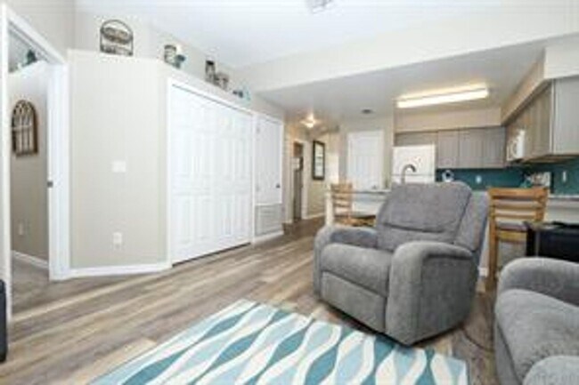 Foto del edificio - 694 Seabrook Ct