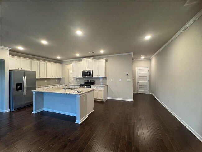 Foto del edificio - 4302 Morrison Lk Trl