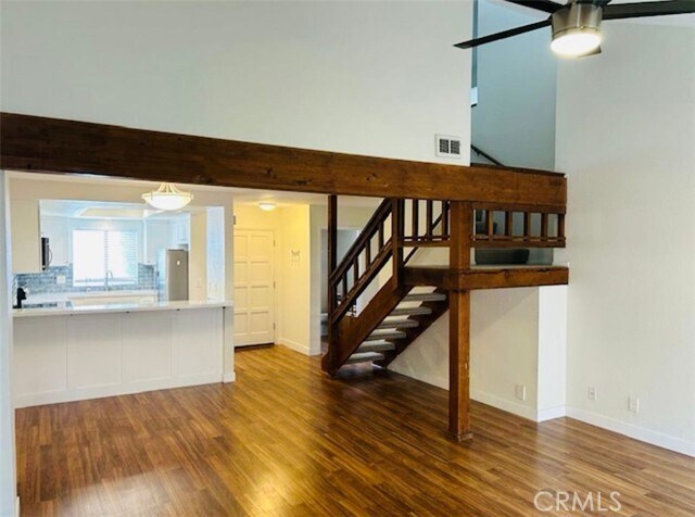 Foto del edificio - 1699 Longbranch Ave