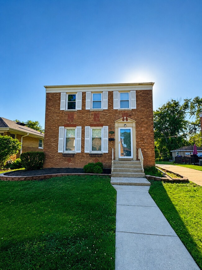 Building Photo - 1518 Cleveland Ave