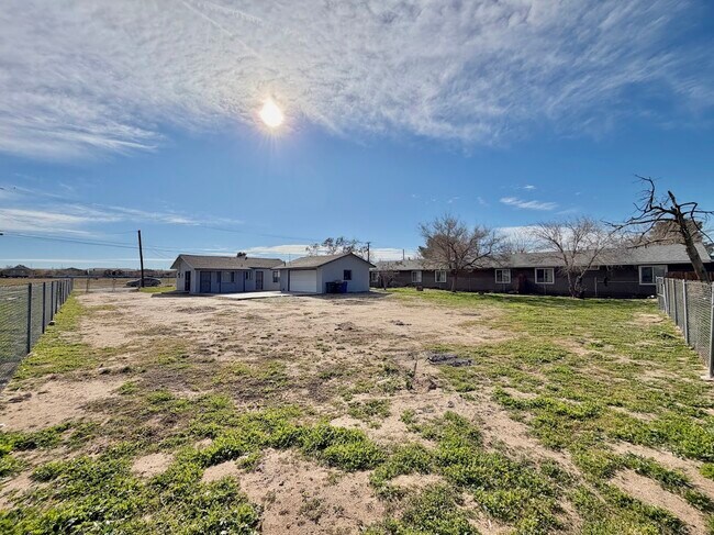 Foto del edificio - 11366 Chamberlaine Way