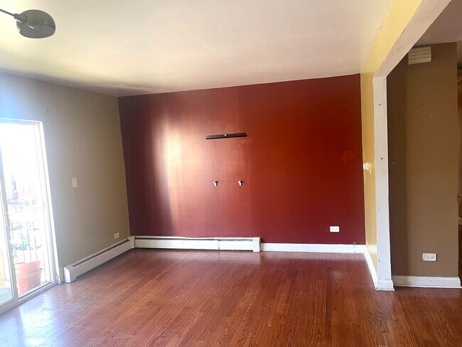 Foto del edificio - 1240 W Farwell Ave