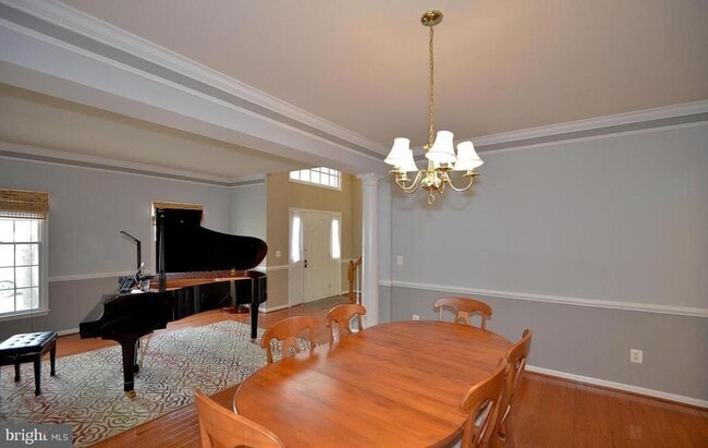 Foto del edificio - 2821 Thistleberry Ct