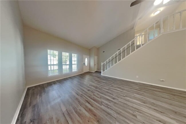 Foto del edificio - 5025 Bent Creek Ct