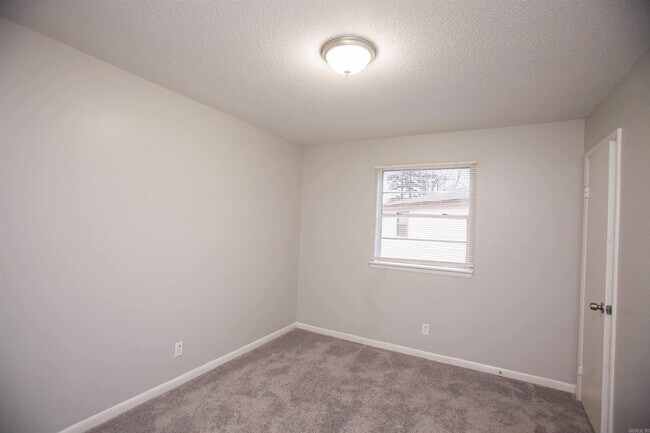 Building Photo - 1108 Healy St