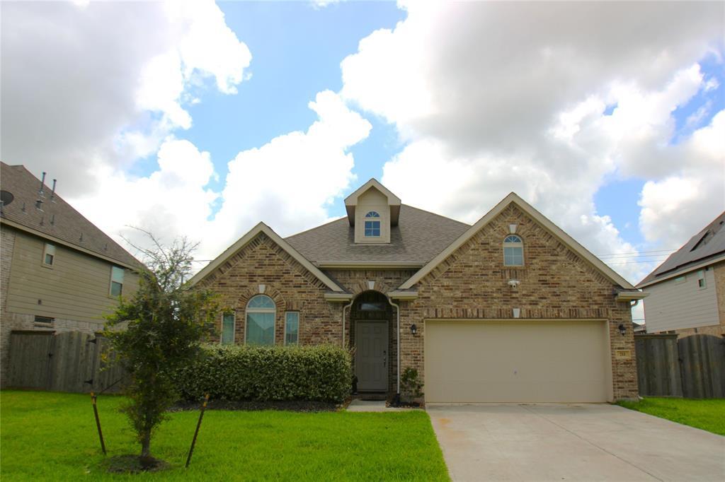 711 Burr Oak, Richwood, TX 77531 House Rental in Richwood, TX